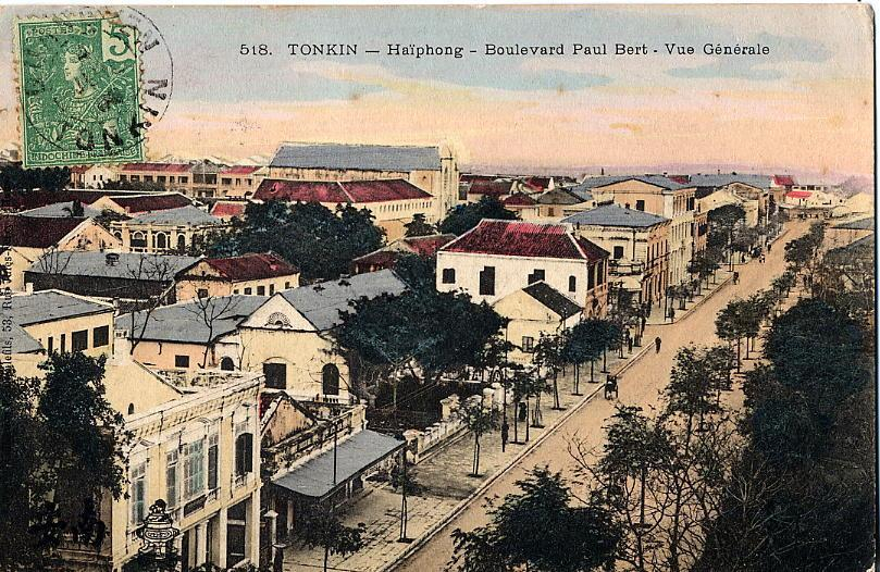 Ký ức về thành phố Hoa phượng đỏ – mùa thu giữa chiến hào Thủy Nguyên